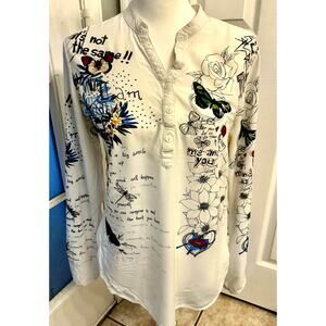 Desigual Graphic Long Sleeve Button Top White Multicolor Art Print – Size Small